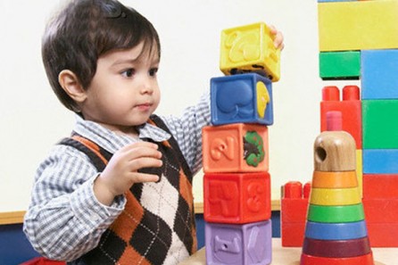 Khám phá các loại đồ chơi phát triển trí tuệ cho trẻ nhỏ