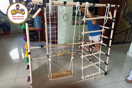 Bộ khung xà đu thể chất giúp bé phát triển kỹ năng vận động tinh